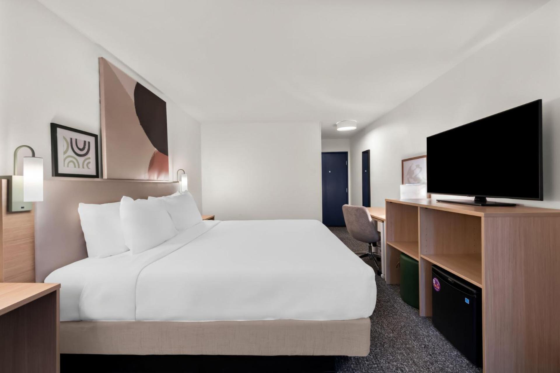 Spark By Hilton Norfolk Exteriör bild
